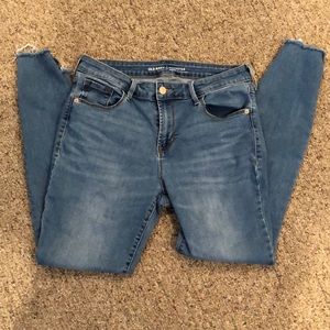 Old Navy Rockstar jeans size 12 regular